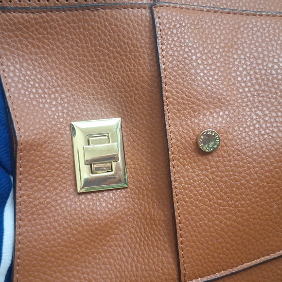 Steve Madden Brown Crossbody Bucket Bag - Picture 4 of 15